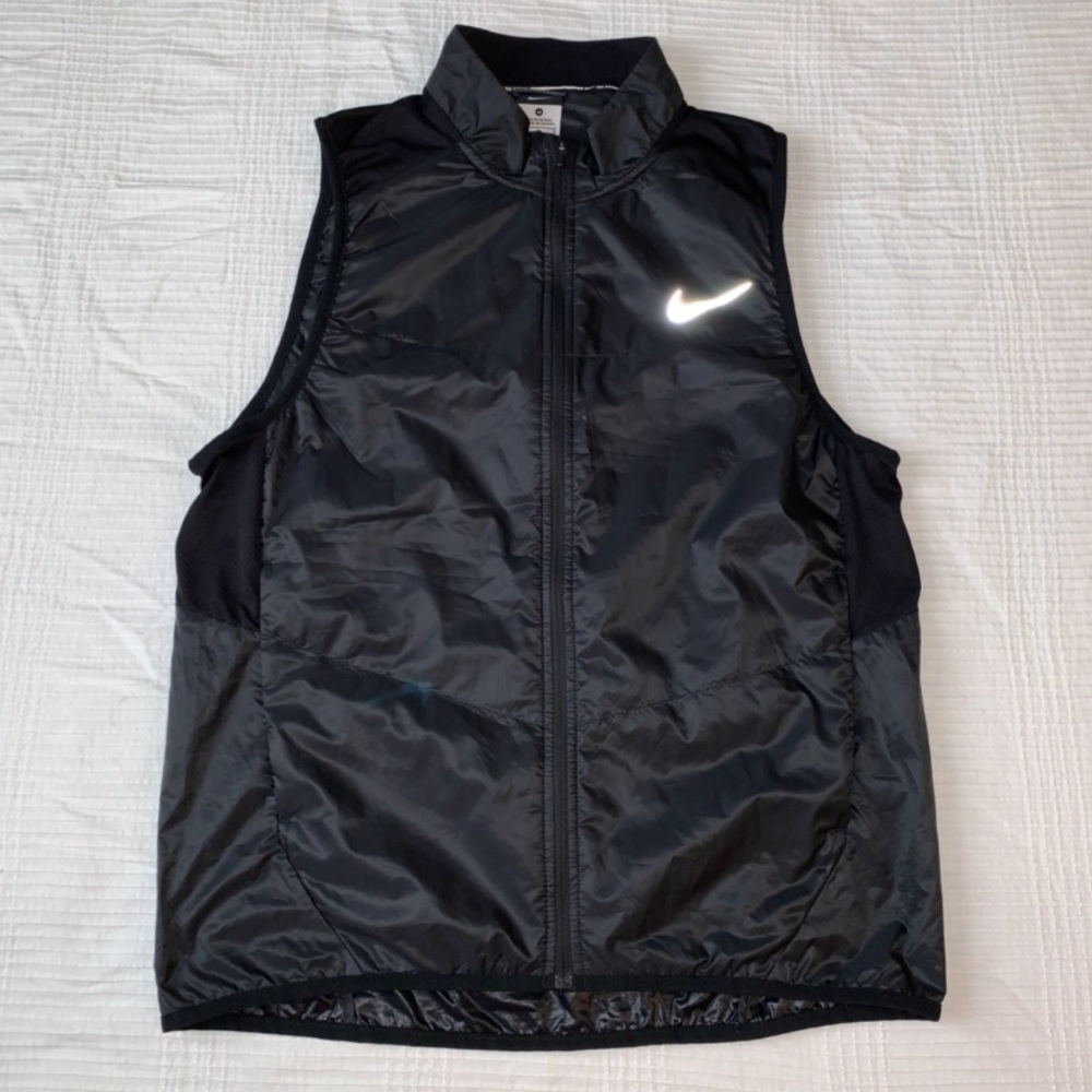Nike tech vest